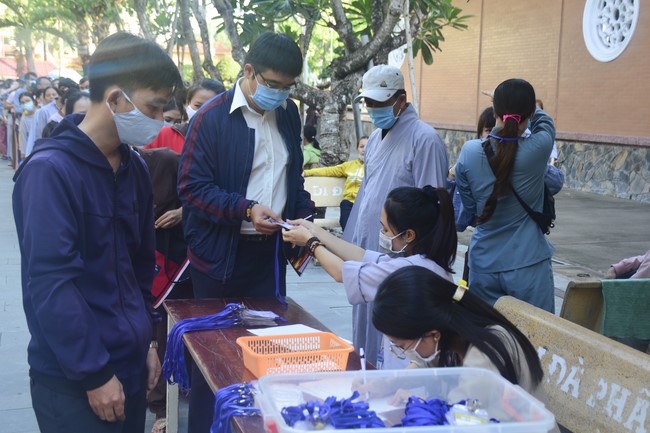 The 1st Three-Jewel Refuge Ceremony in 2021